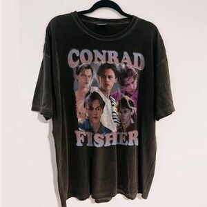 Graphic Print Conrad Fisher Movie Fans T-Shirt